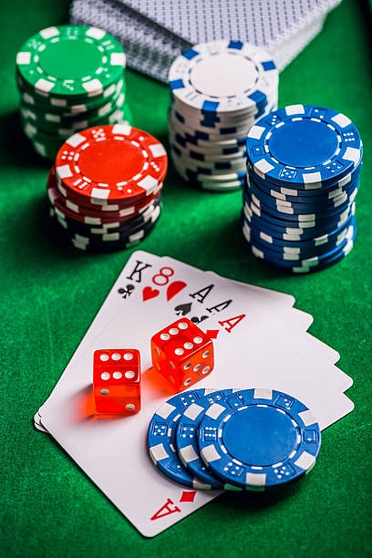Mahjong Ways and Sweet Bonanza slot game screens